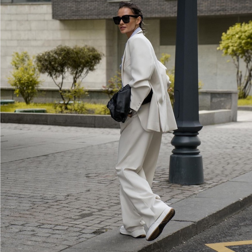 Frankie shop suite NWT oversized jacket and straight leg pants - Picture 14 of 16